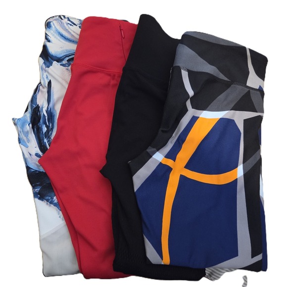 Fabletics Lot of 4 pair Leggings 3 Size Small 1 Size Medium - Picture 1 of 16